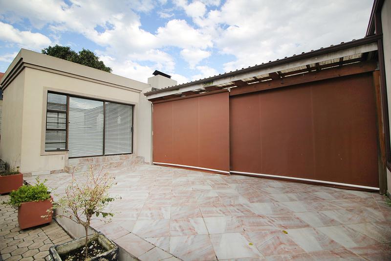 3 Bedroom Property for Sale in Reebok Western Cape